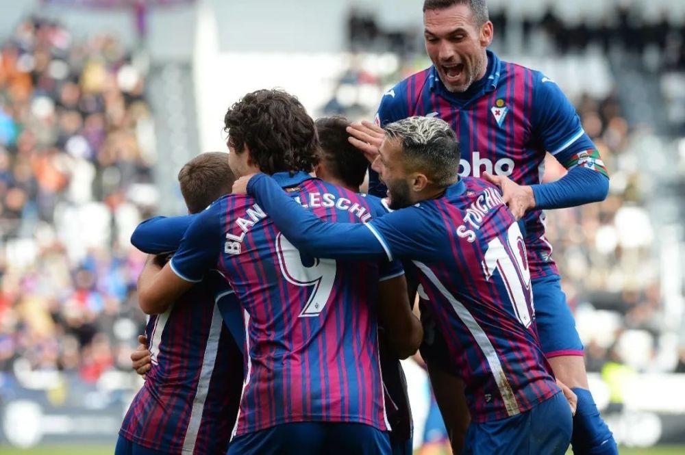 做这个吗 做这个吗